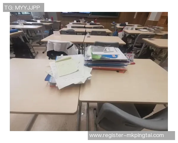 实时新闻深度对话探索陈强在网球世界中的奋斗与成长历程 实时新闻深度对话探索陈强在网球世界中的奋斗与成长历程